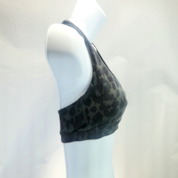 Victoria's Secret Animal Print Strappy Sports Bra Small - Picture 2 of 5
